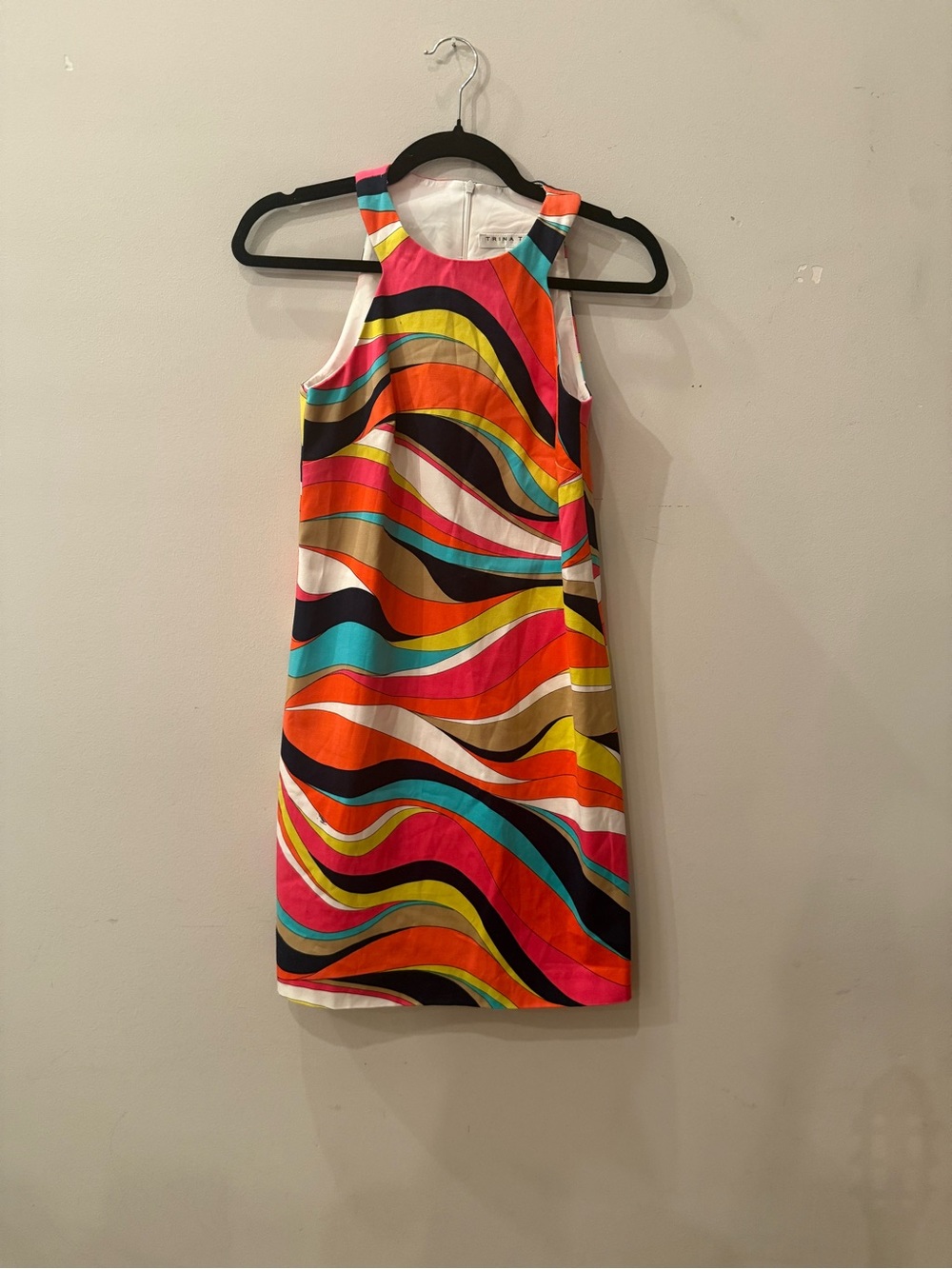 Trina Turk Multicolor Wave-Print Sleeveless Shift Dress